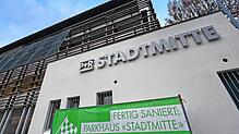 Das runderneuerte Parkhaus Stadtmitte ist modernisiert. Von hier aus sind es nur wenige Gehminuten in die Innenstadt und zur Uferpromenade.