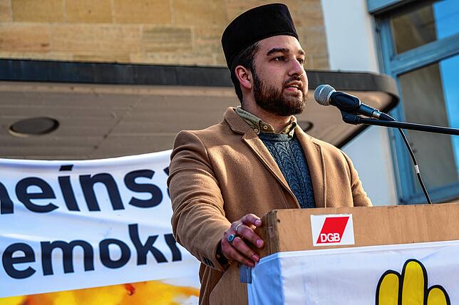 Bild 13: Bilder von der Kundgebung für Demokratie und Toleranz in Friedrichshafen