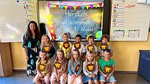Klasse 1e, Erich Kästner-Schule Außenstelle Grüningen, mit Klassenlehrerin Tanja Plätzer.