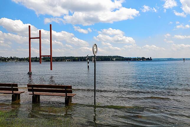 Bild 16: Hochwasser am Bodensee: Wasserstand vor Konstanz erneut über fünf Metern