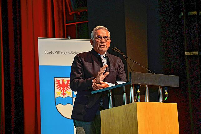 Innenminister Thomas Strobl sagte, dass das Land im nächsten Doppelhaushalt knapp 100 Millionen Euro für den Bevölkerungsschutz im Land ...