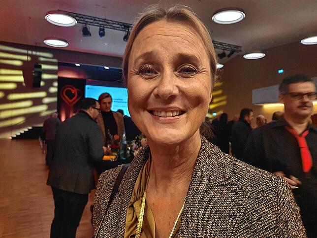 Birgit Hakenjos, IHK.