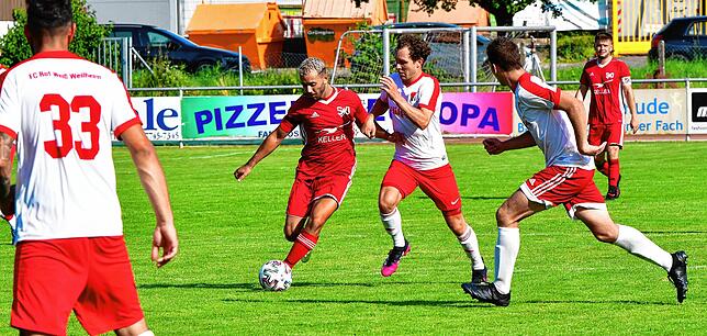 Bild 3: Und hier gibt es die Bilder vom 6:1-Heimsieg des SV Jestetten gegen den FC RW Weilheim