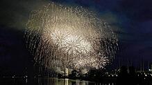 Das Feuerwerk am Seehasenfest vor der Stadtkulisse von Friedrichshafen: Gibt es umweltfreundlichere Alternativen?