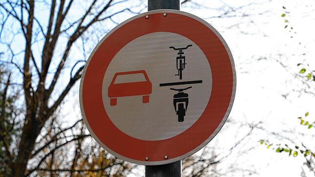 Dieses Schild ist neu, aber nicht jedem Verkehrsteilnehmer ist klar, was es bedeutet.