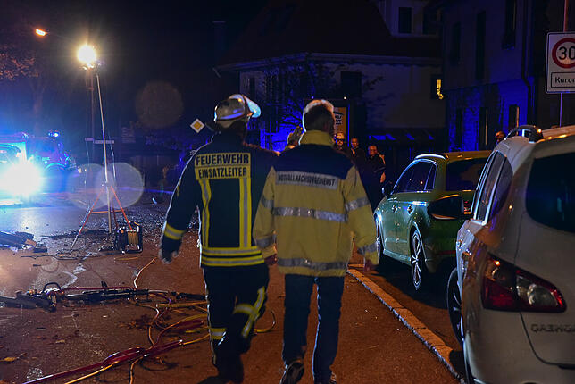 Bild 3: Familienvater (31) stirbt nach Autounfall bei Schönwald – Polizei vermutet Alkoholeinfluss