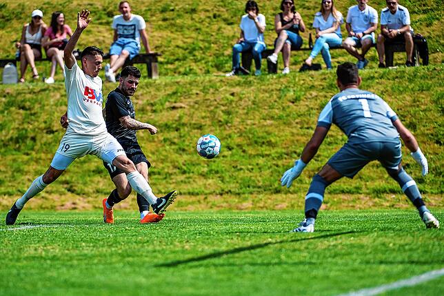 Bild 29: FC Erzingen bezwingt FC Wolfenweiler-Schallstadt mit 1:0 &ndash; und wir haben Bilder!