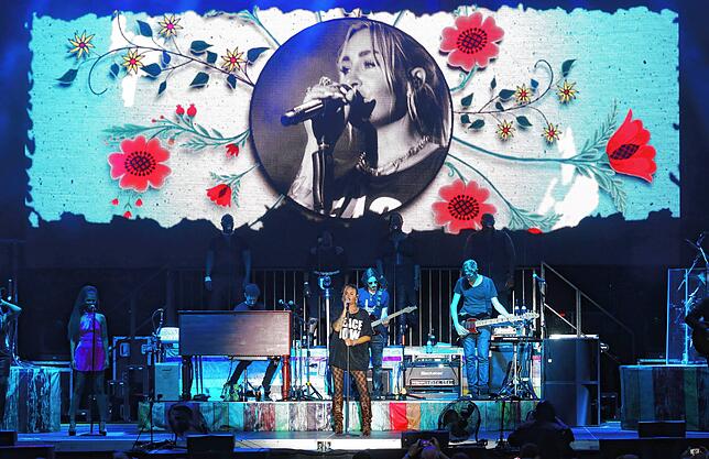 Bild 2: Bilder vom Open Air mit Sarah Connor in Salem (1)