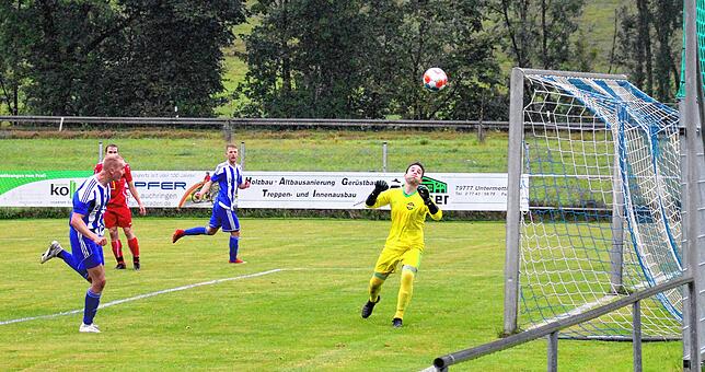 Bild 1: Die SG Mettingen/Krenkingen besiegt den FC Wallbach mit 8:0 &ndash; und wir haben Bilder!