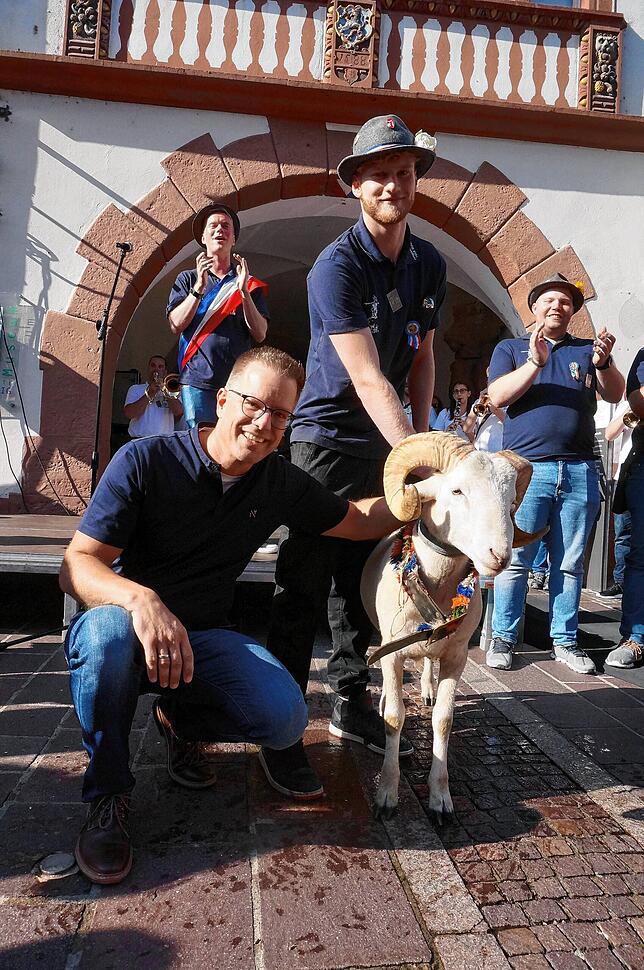 Bild 12: Tolle Stimmung, cooler Bock: Bilder von der Bocktaufe