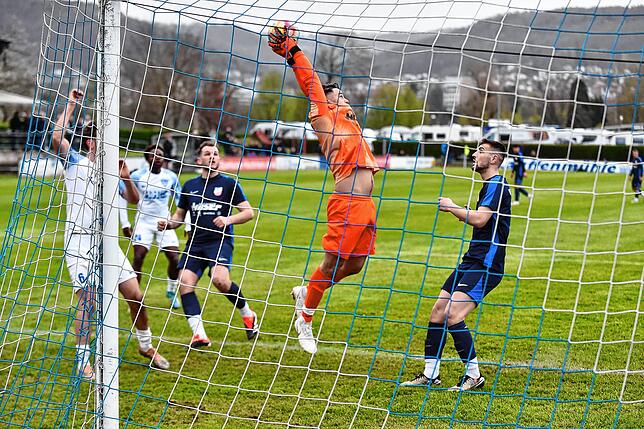 Bild 20: VfB Waldshut unterliegt dem SV Weil mit 0:7 &ndash; und wir haben Bilder!