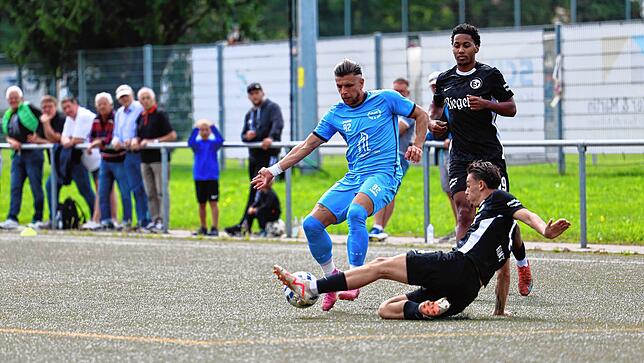 Bild 9: Unsere Bildergalerie vom Spiel des ESV Südstern Singen gegen den FC Teningen
