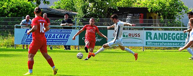 Bild 12: SV Jestetten holt nur ein 2:2 gegen den FC Wittlingen &ndash; und wir haben Bilder!