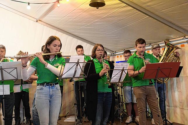 Bild 2: Birkendorfer Schopfschellenfest - Das sind die besten Bilder der Musiker
