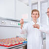 Sarah Schott und Christof Sohn von der Universitäts-Frauenklinik Heidelberg. Sie haben den Bluttest entwickelt.
