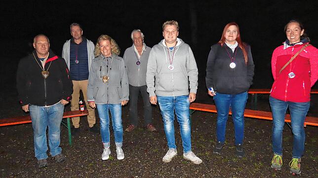 Die Leisechlimmer ehren langjährigen Mitglieder (von links): Axel Kaister, Falk Schumann, Marita Stratz, Norbert NägeleAndreas, ...
