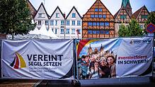 „Vereint Segel setzen“ ist das Motto der diesjährigen Einheitsfeier in Schwerin. Das bewegt fast niemanden.
