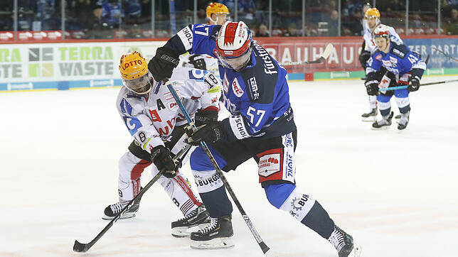 Eine torreiche DEL-Partie sahen die Zuschauer in der Helios-Arena. Die Schwenninger Wild Wings (Jordan Caron am Puck) unterlagen den ...