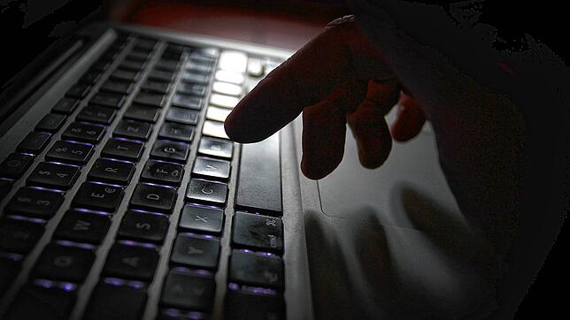 Vor dem Amtsgericht Bad Säckingen wurde ein vorbestrafter Sexualstraftäter wegen des Besitzes von kinderpornografischen Bildern und ...