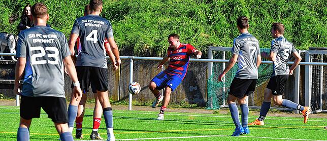 Bild 6: SG FC Wehr/Brennet II besiegt den SC Niederhof/Binzgen mit 3:0 – und wir haben Bilder!