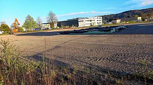 Ein neues Planungsbüro hat übernommen: Der Neubau des Feuerwehrhauses soll hier auf dem ehemaligen Hupac-Gelände entstehen. Die ...