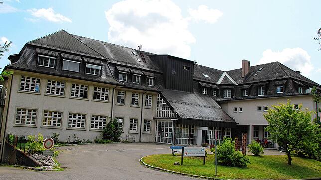 Raumschaftsübung Hegau-Bodensee-Klinikum Stühlingen. Mit dabei waren die Feuerwehren aus Stühlingen, Eggingen, Wutöschingen, Bonndorf ...