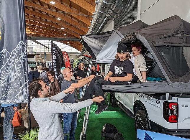 Probeliegen für den nächsten Campingurlaub können Besucher iM Caravan-Center in Halle B2.