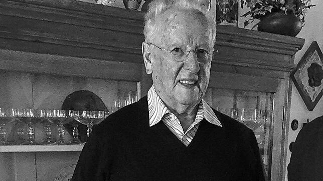 Manfred Graubach ist gestorben.