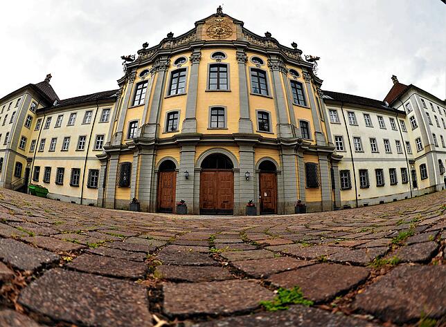 Viele Jahre war das Kolleg die Wirkungsstätte von Pater Leutenstorfer, nun verlässt der Jesuit St. Blasien.
