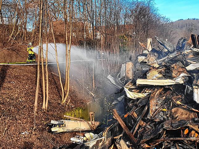 Bild 2: Nach Großbrand in Wehr: Ausmaß der Zerstörung wird sichtbar
