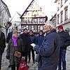 Historiker Werner Fischer während der Stadtführung zum Thema Kulturkampf. Fischer vermittelt anlässlich des Rundgangs viel Wissenswertes ...