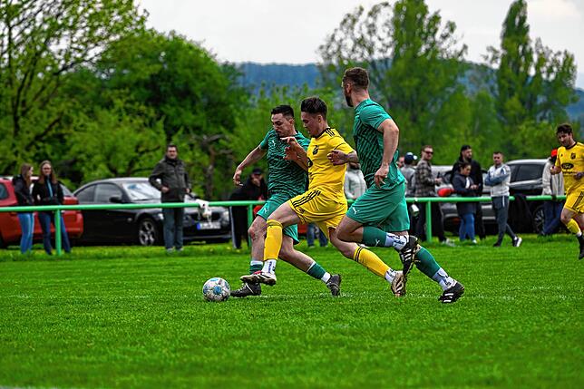 Bild 31: SV Schwörstadt unterliegt mit 1:5 bei der SG Nollingen/Degerfelden – und wir haben Fotos!