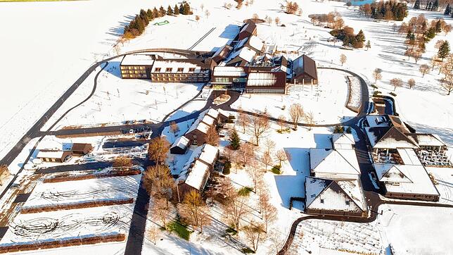 Der Öschberghof vor etwa einem Jahr, im Januar 2021. Die Parkplätze sind leer, das Hotel befindet sich während des Lockdown im ...