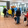 Impftermine sind begehrt. Hier eine Szene aus dem Kreis-Impfzentrum, das sich im Schwarzwald-Baar-Center befindet. dort steht man ...