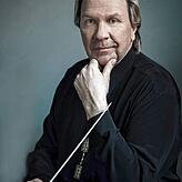 Chefdirigent Ari Rasilainen.