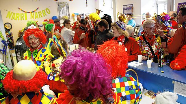 Frohsinn im Stüble, wie hier vor zwei Jahren beim SÜDKURIER in Villingen, ist nächstes Jahr an der Fasnet 2022 nur für Geimpfte und ...