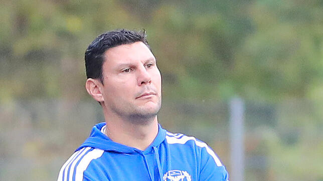 Vice Barjasic, Trainer des ESV Südstern Singen, kann mit der Leistung seiner Mannschaft zufrieden sein. Die Gastgeber besiegten den SC ...