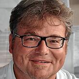 „Vom Infektionsgeschehen her ist das der einzig richtige Weg.“ Holger Seitz, Schulleiter Nellenburg-Gymnasium