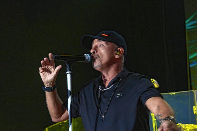 Bild 7: Eros Ramazzotti verzaubert seine Fans in Salem