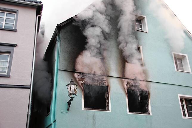 Im ersten Obergeschoss ist das Feuer ausgebrochen.