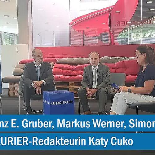 Video: OB-Kandidaten diskutieren über die Zukunft des Flughafens in Friedrichshafen