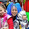 Die Antennen sind auf die nächste Marsmission gerichtet. Der Bonhoeffer-Kindergarten beteiligte sich am Kindergartenumzug mit dem Motto ...
