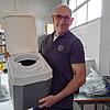 Sascha Gerner produziert in Überlingen Campingtoiletten.