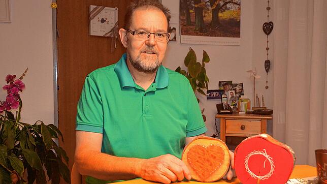 Nagelbilder für den Unterricht, aber auch als Muttertagsgeschenk, hat Werner Spitz immer wieder mit seinen Schülern in St. Blasien ...