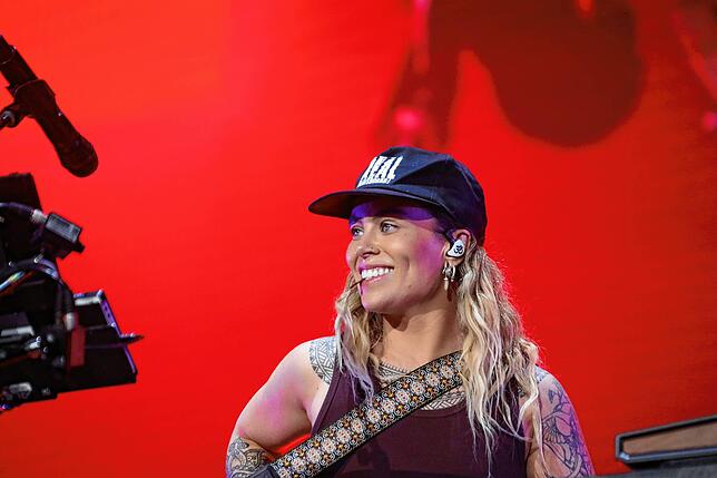 Bild 8: Southside 2023: Die schönsten Bilder vom Auftritt von Tash Sultana