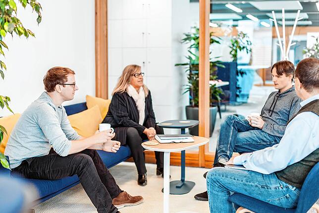 Netzwerken und Synergien entwickeln kann man beim Coworking – wie hier im Startblock in Lörrach. Das Bild entstand vor der Pandemie.