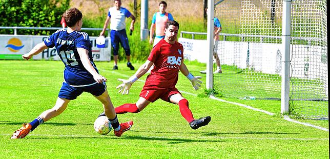 Bild 29: SV Blau-Weiß Murg besiegt den FC Erzingen mit 4:0 – und wir haben Bilder!