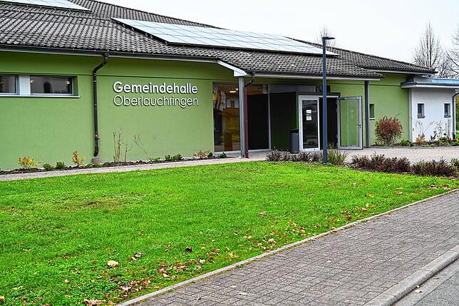 In freundlichem Grün, in Anlehnung an die Logo-Farben der Gemeinde, präsentiert sich die Gemeindehalle Oberlauchringen nach den ...