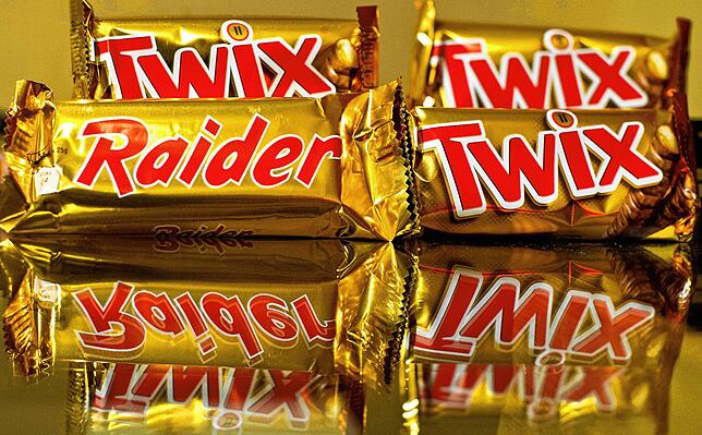 Die Schokoriegel Twix und Raider: Raider war vorgestern, Twix ist heute.