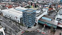 Was passiert mit dem früheren Einkaufszentrum s‘Rössle in Schwenningen, hier mit dem markanten Büroturm? Wenn es nach den Stadträten ...